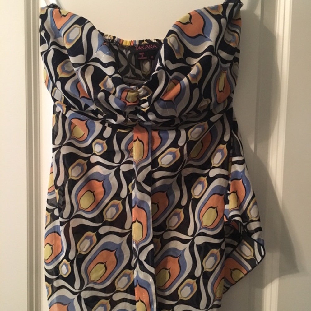 Takara strapless handkerchief top M